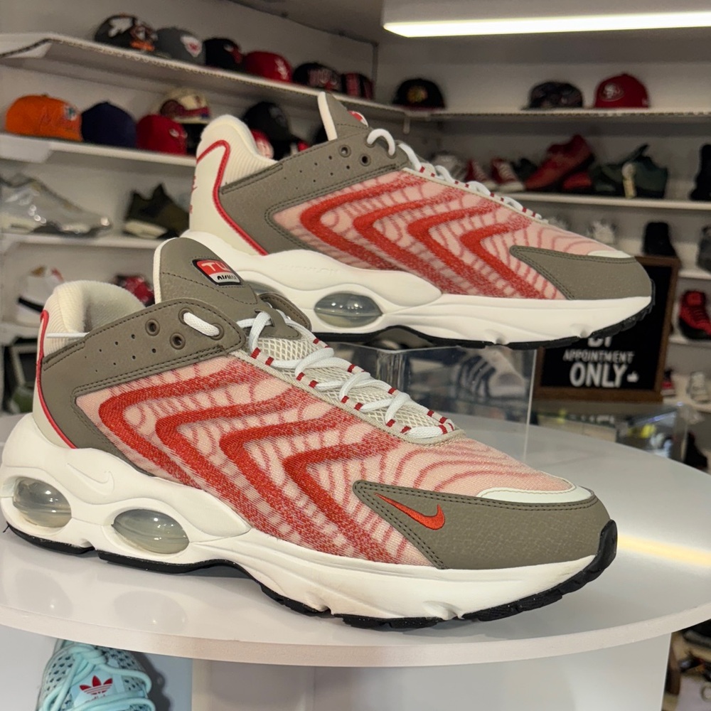 Nike Air Max TW Size 13 Red Gray